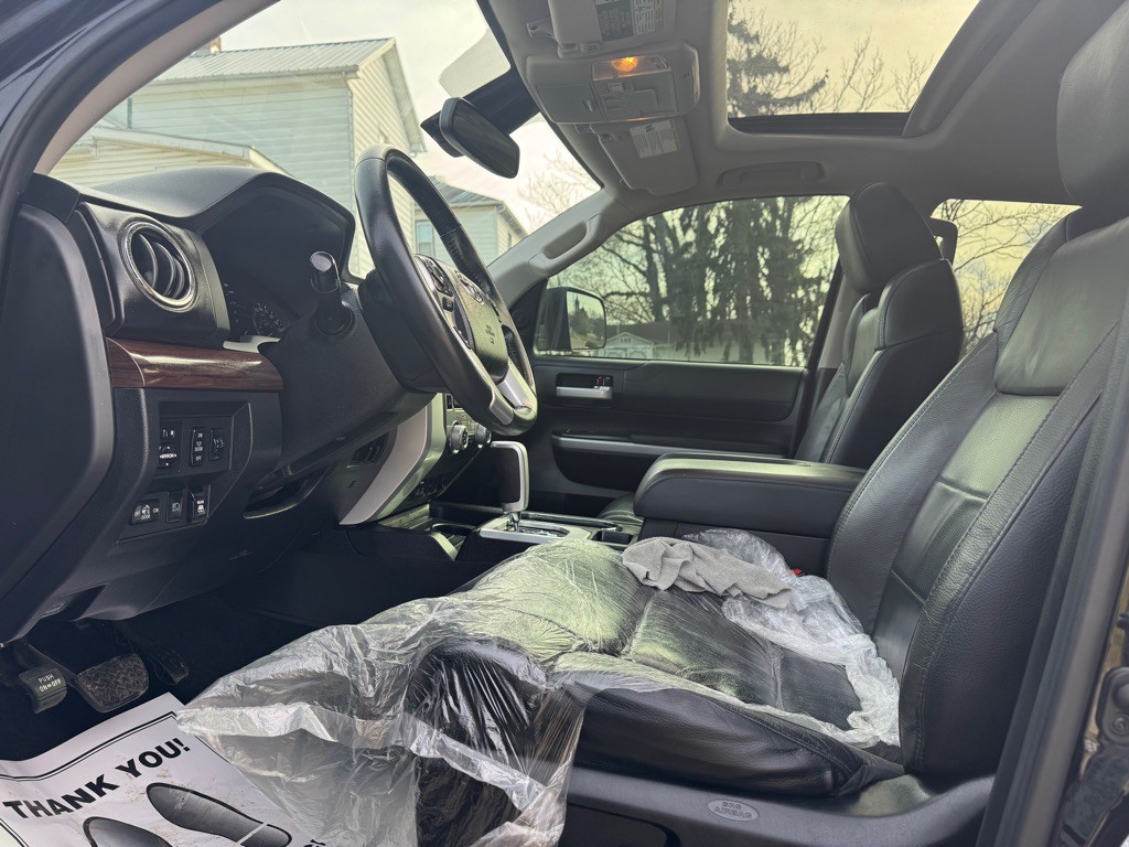 2021 Toyota Tundra Image 17