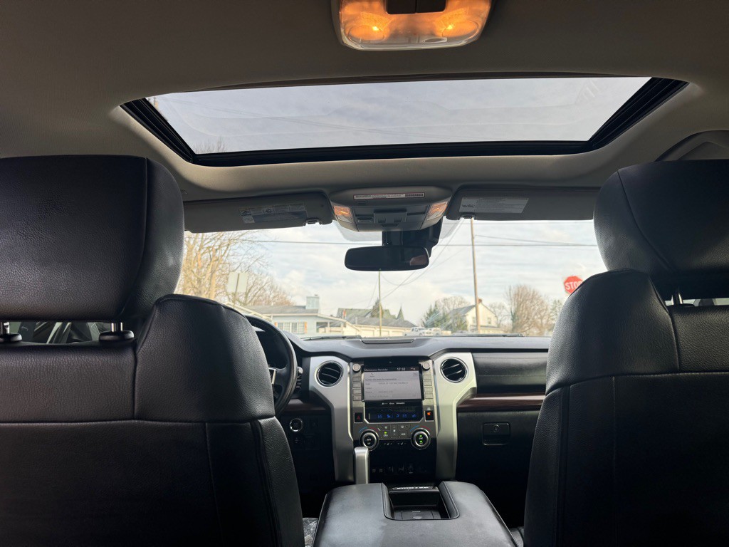 2021 Toyota Tundra Image 18