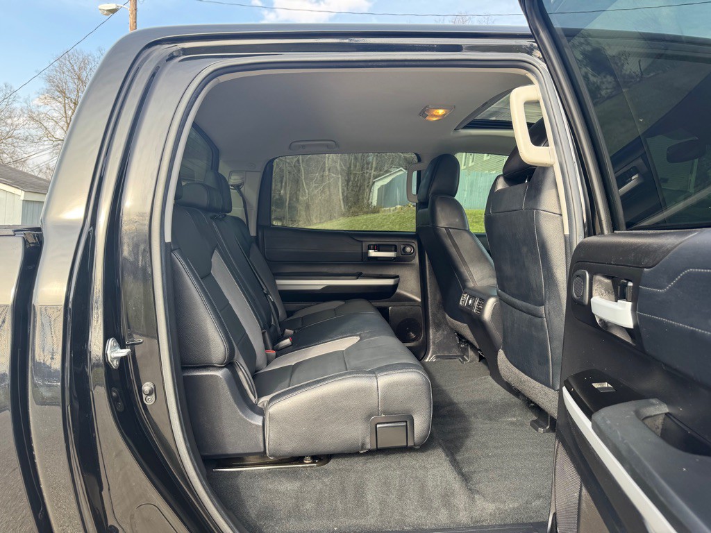 2021 Toyota Tundra Image 19