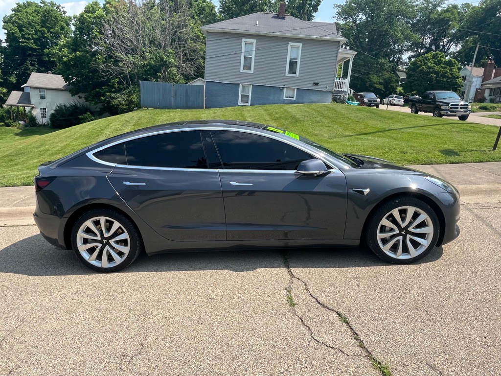 2018 Tesla Model 3 Image 7
