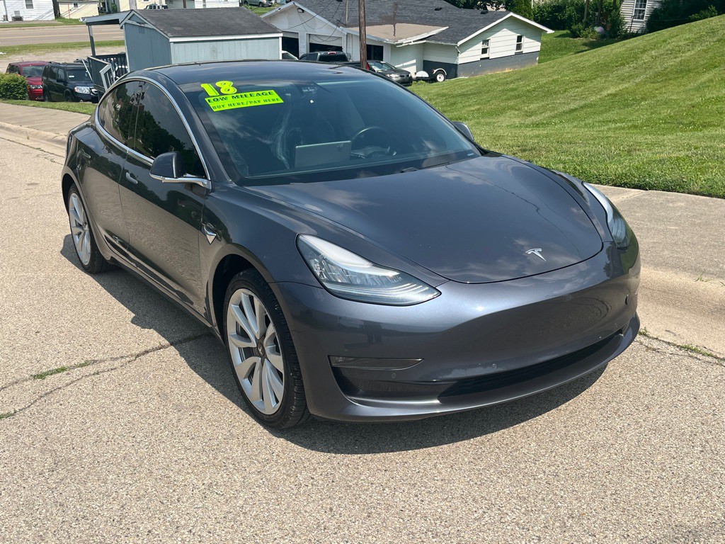 2018 Tesla Model 3 Image 8