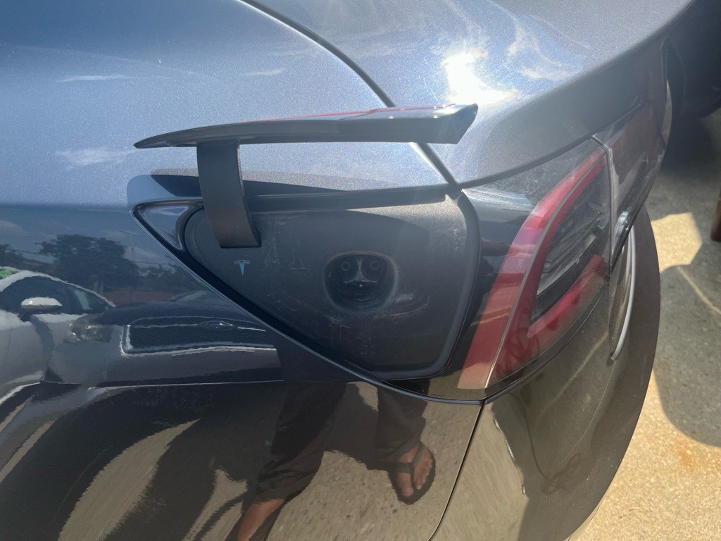 2018 Tesla Model 3 Image 25