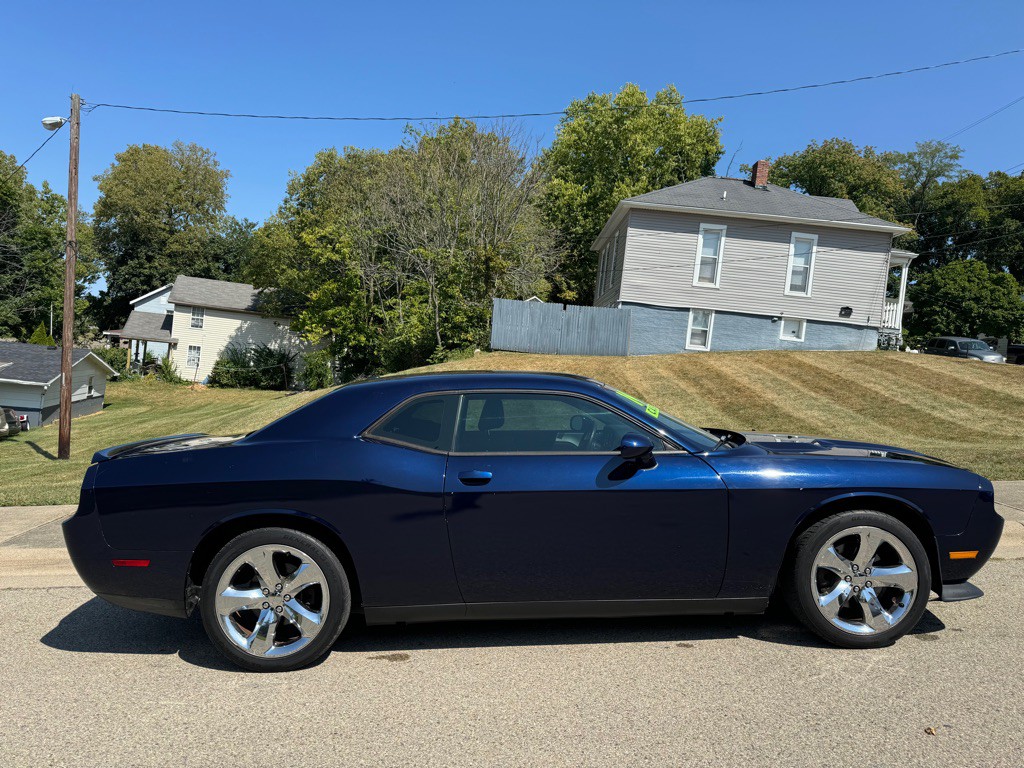 2014 Dodge Challenger Image 3