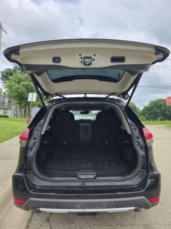 2019 Nissan Rogue Image 12