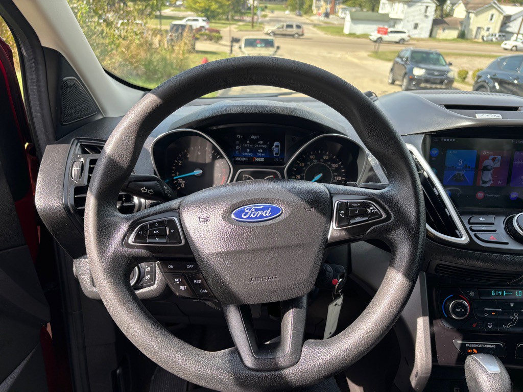 2017 Ford Escape Image 9