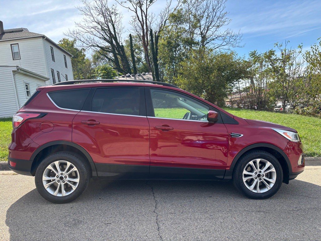 2017 Ford Escape Image 8