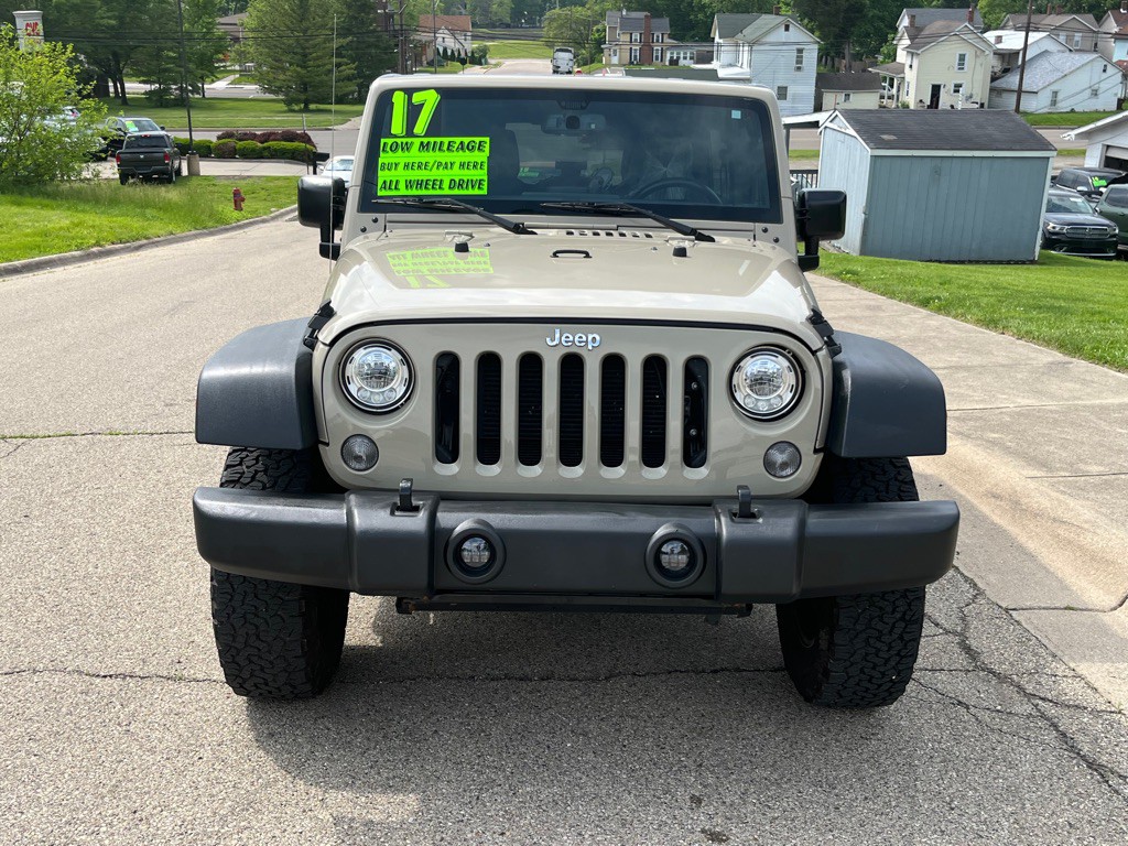 2017 Jeep Wrangler Unlimited Image 2
