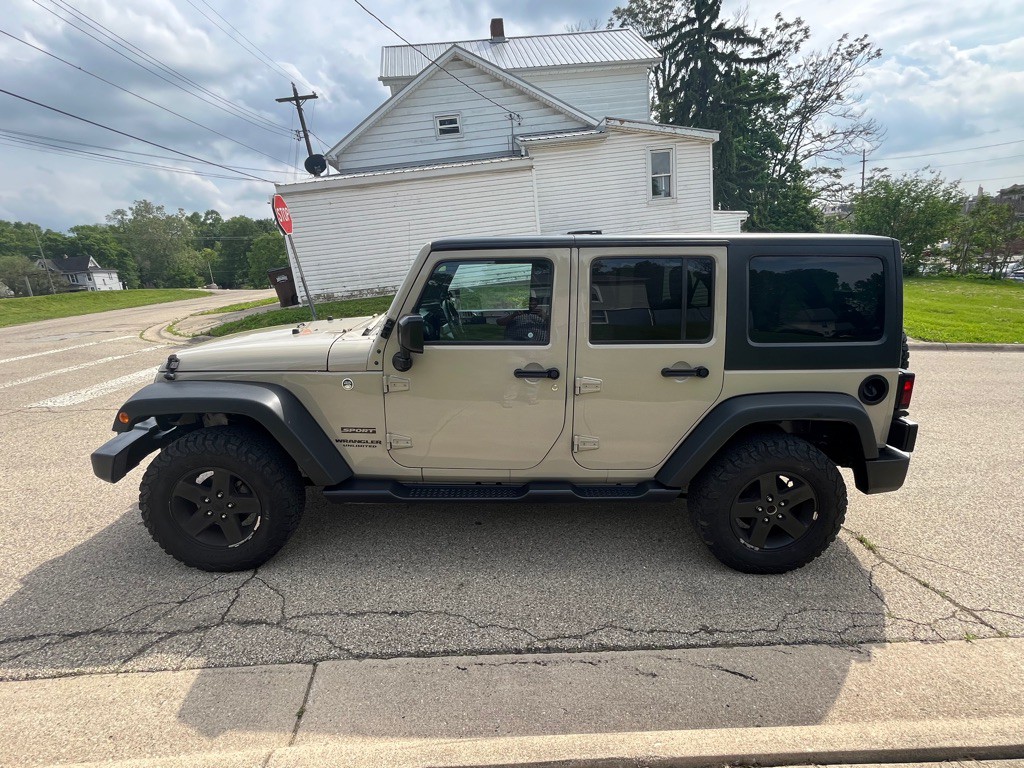 2017 Jeep Wrangler Unlimited Image 4