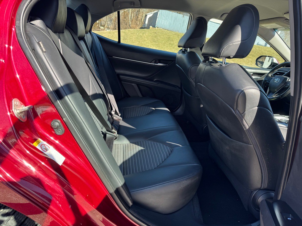 2018 Toyota Camry Image 4