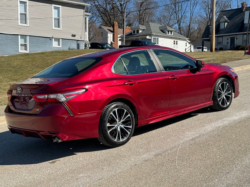 2018 Toyota Camry Image 6