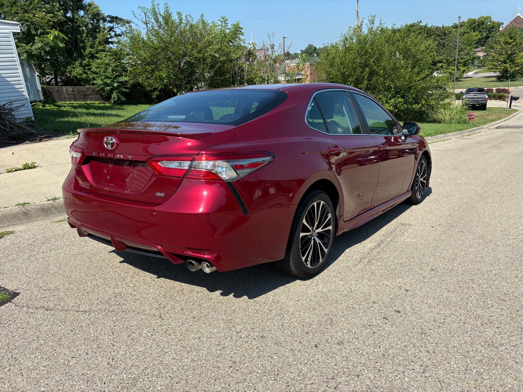 2018 Toyota Camry Image 6
