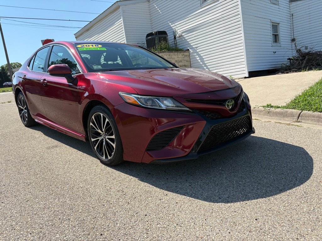 2018 Toyota Camry Image 8