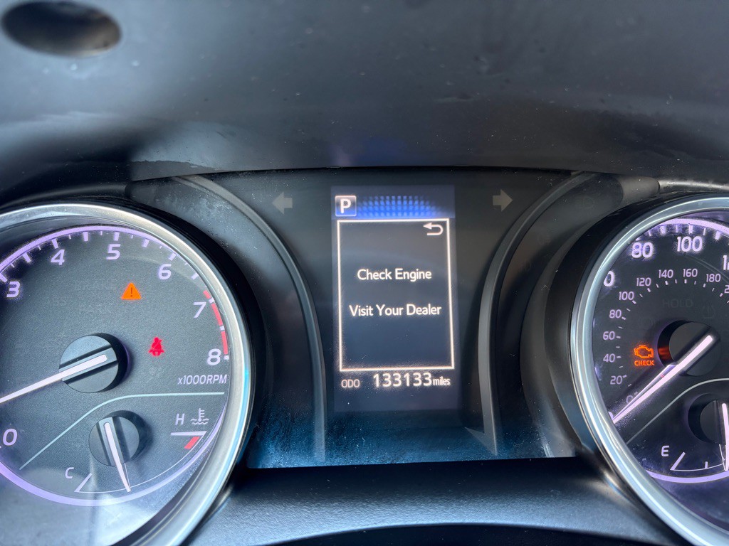2018 Toyota Camry Image 10
