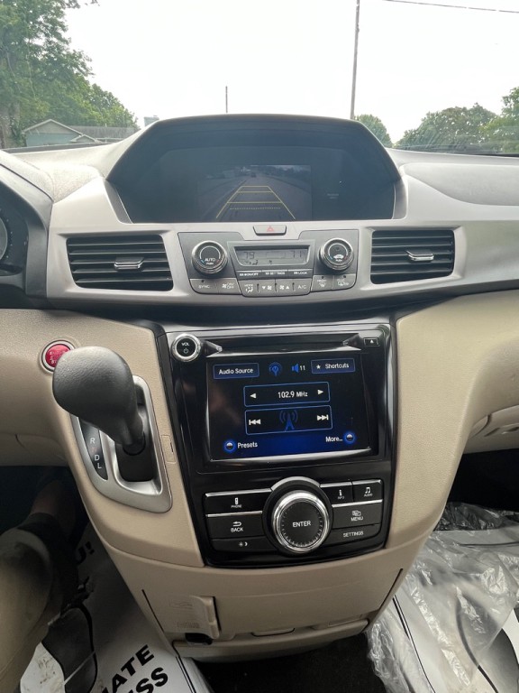 2014 Honda Odyssey Image 18
