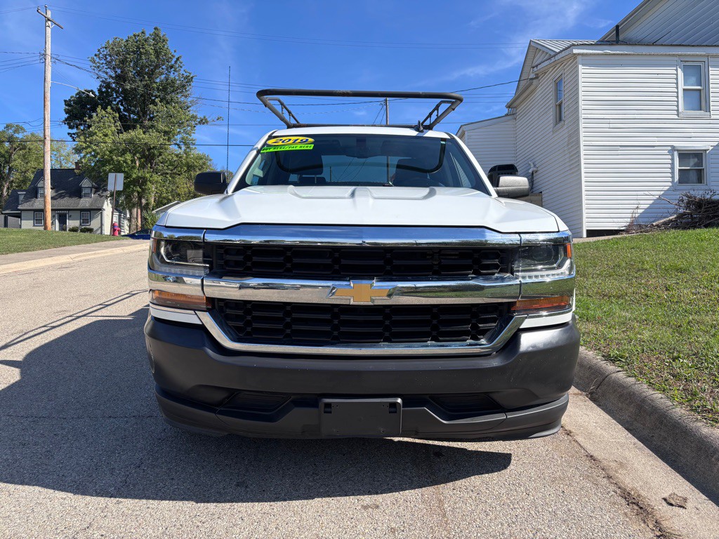 2019 Chevrolet Silverado 1500 Image 2