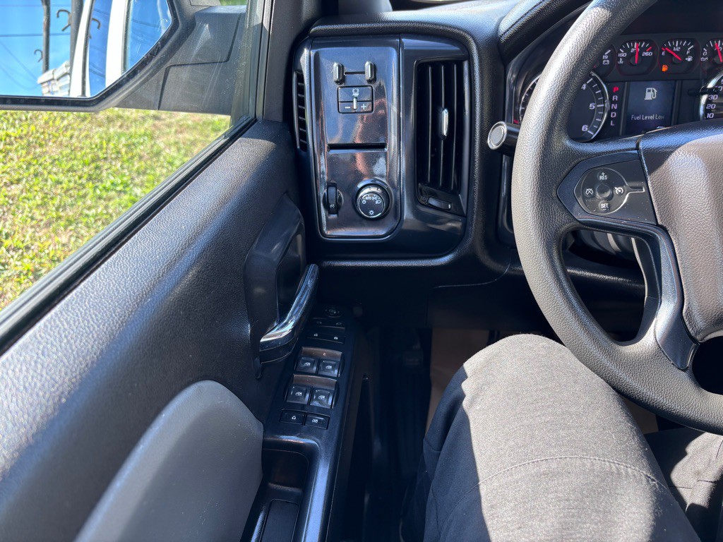 2019 Chevrolet Silverado 1500 Image 12