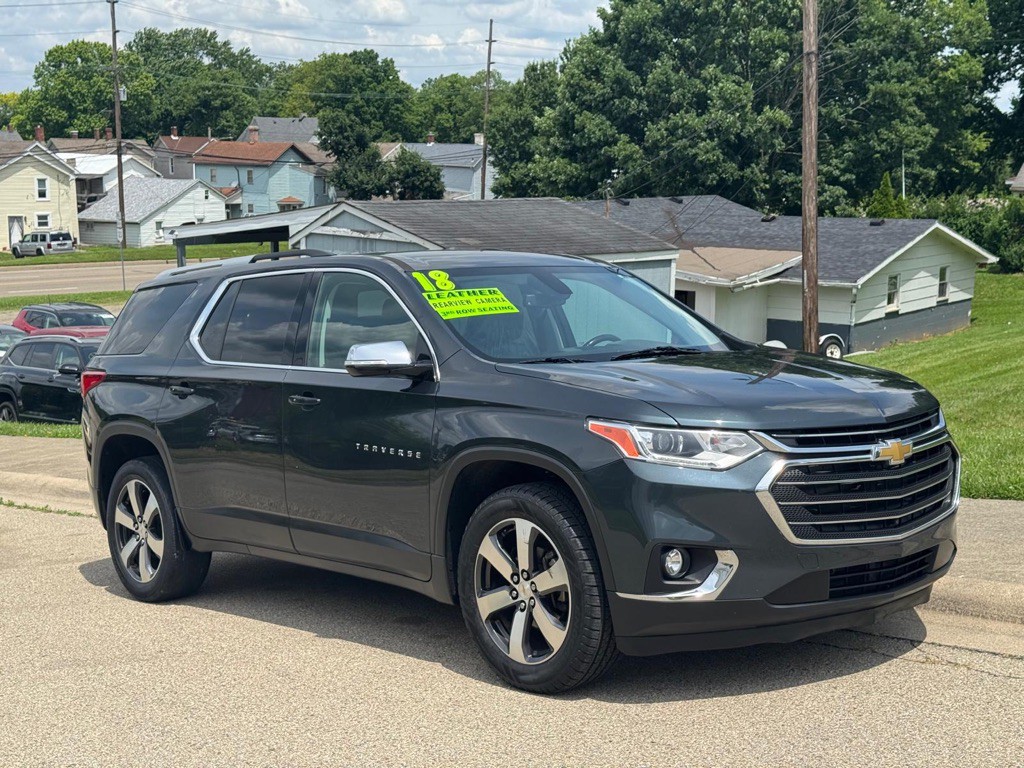 2018 Chevrolet Traverse Image 2