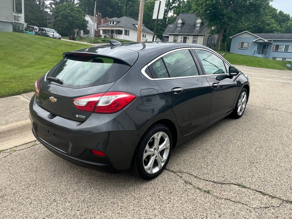 2018 Chevrolet Cruze Image 6