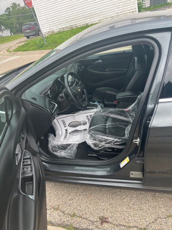 2018 Chevrolet Cruze Image 9