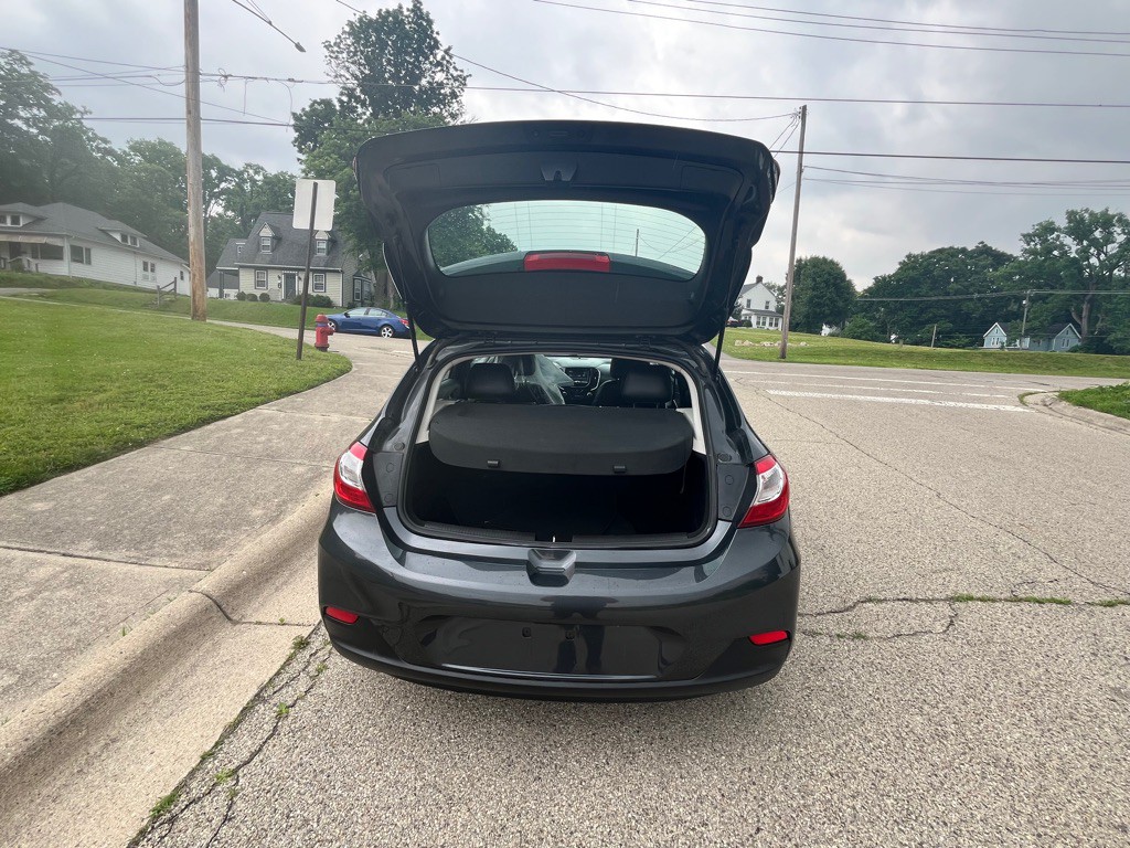 2018 Chevrolet Cruze Image 11
