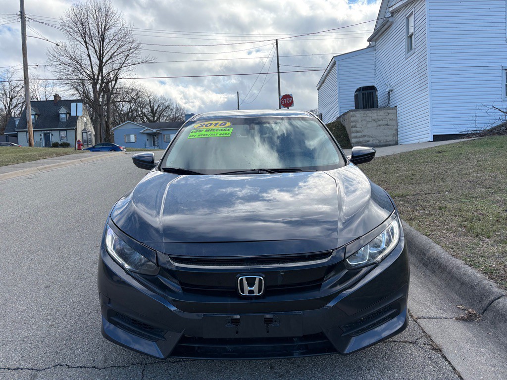 2018 Honda Civic Image 2
