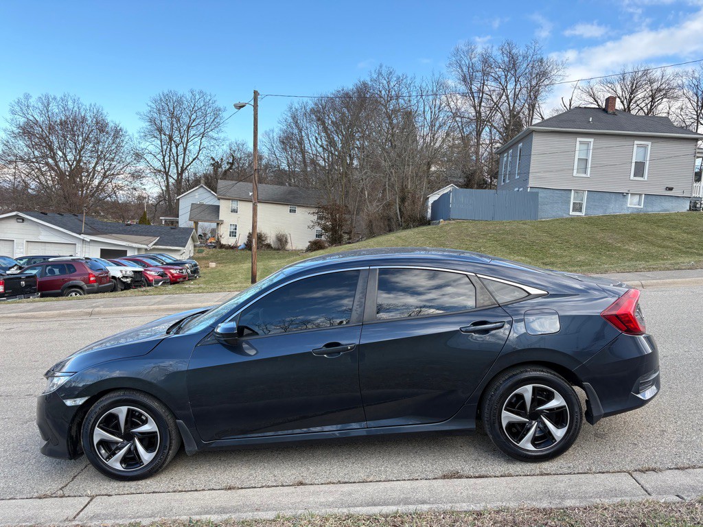 2018 Honda Civic Image 4