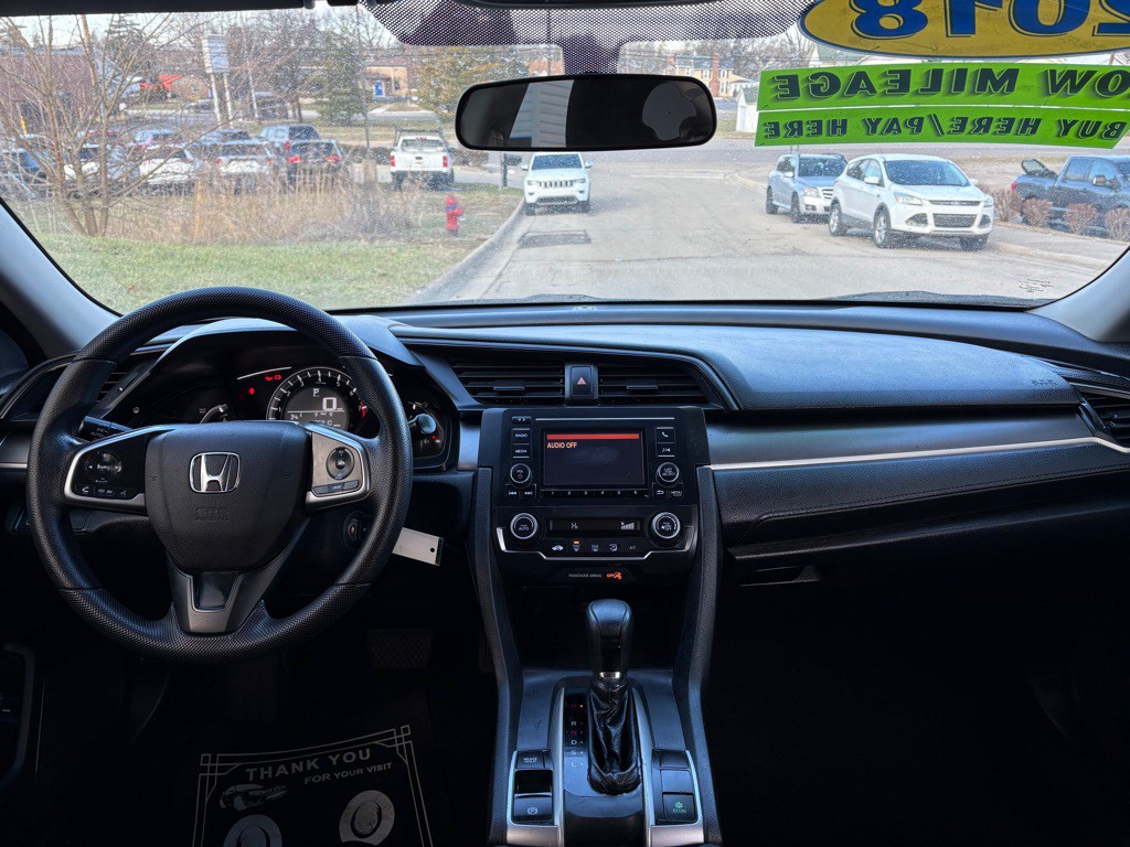 2018 Honda Civic Image 13