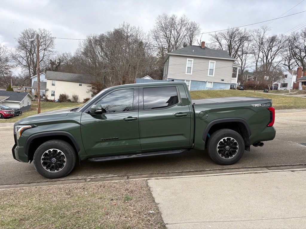 2022 Toyota Tundra Image 3