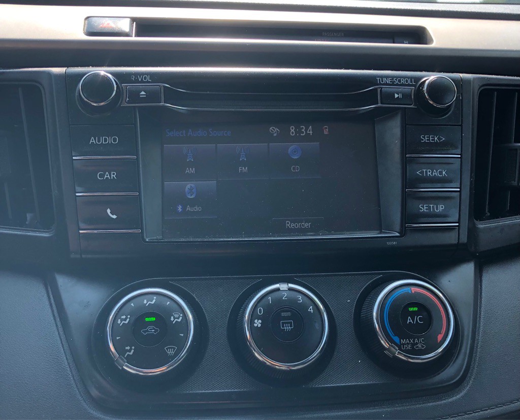 2016 Toyota Rav4 Image 11