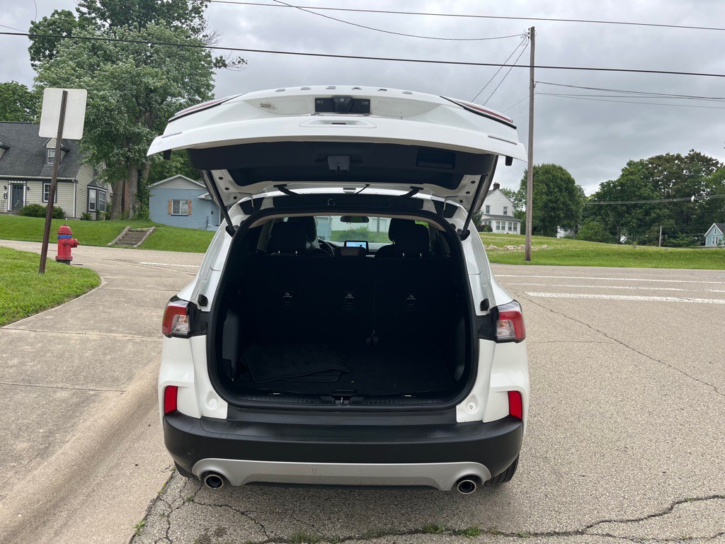2020 Ford Escape Image 11