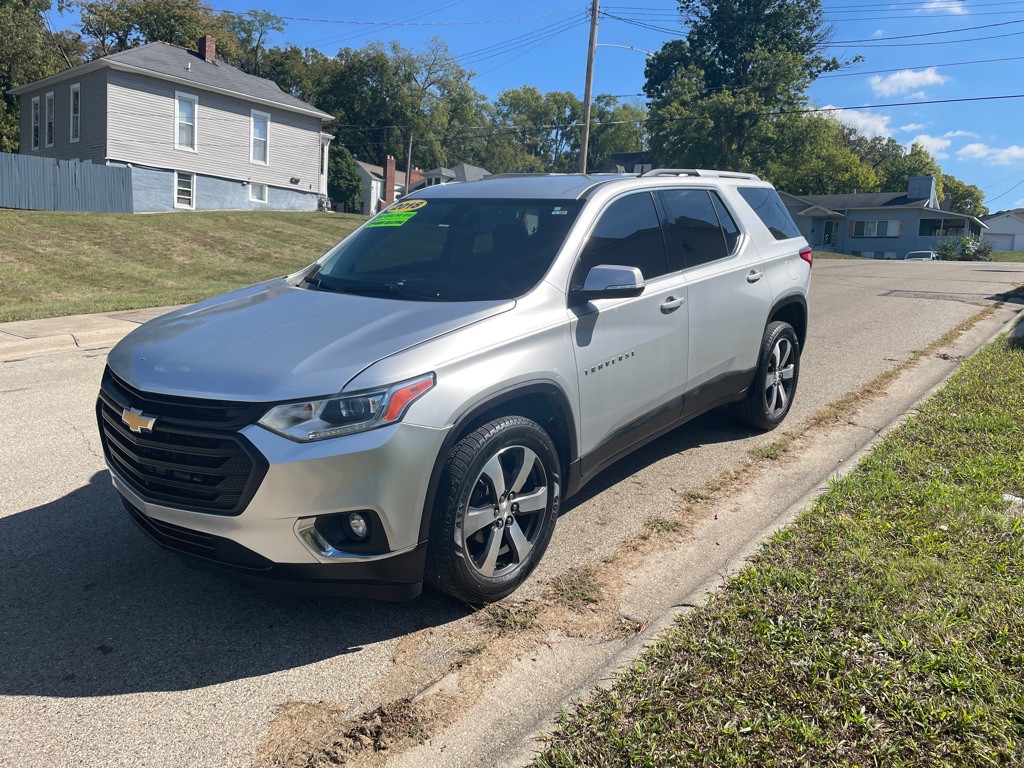 2018 Chevrolet Traverse Image 2
