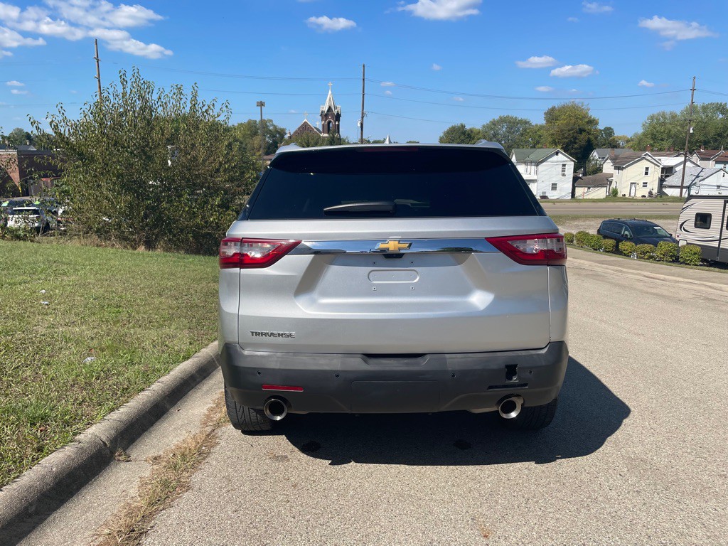 2018 Chevrolet Traverse Image 5
