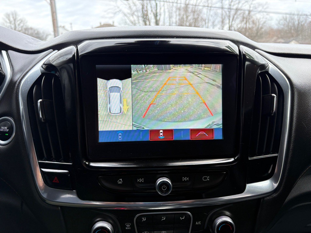 2018 Chevrolet Traverse Image 14