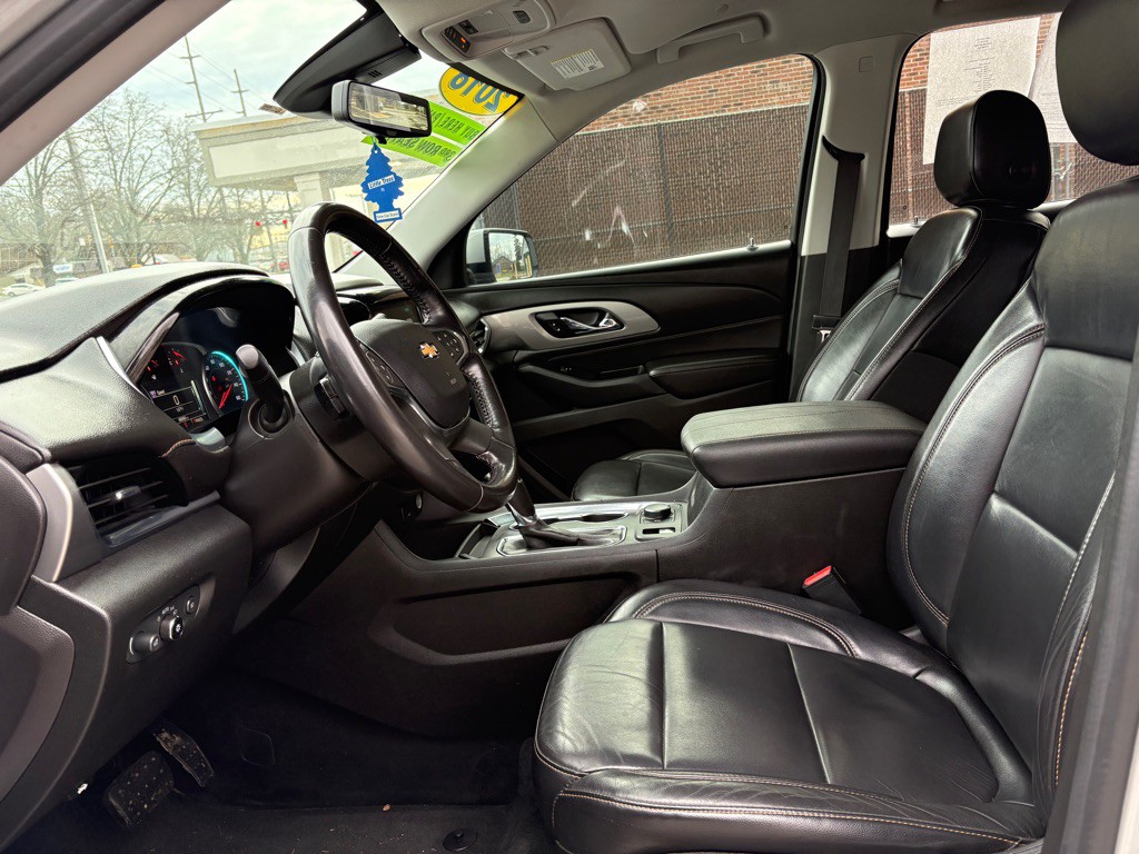 2018 Chevrolet Traverse Image 15
