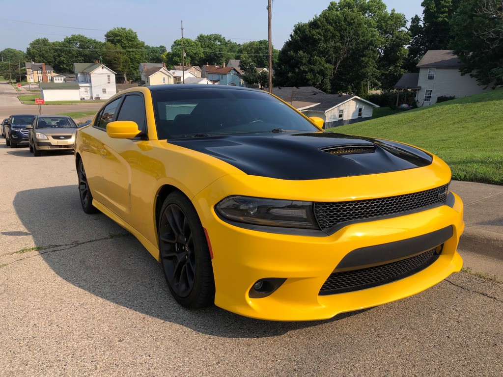 2017 Dodge Charger Image 1