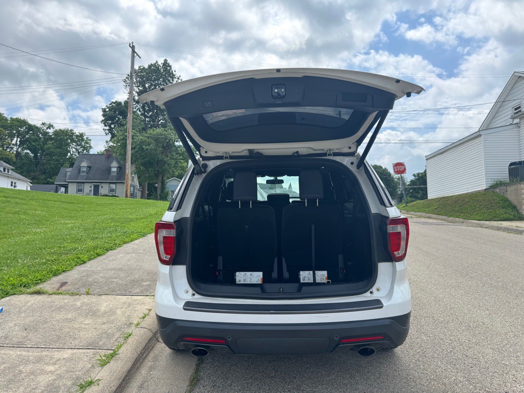 2018 Ford Explorer Image 9