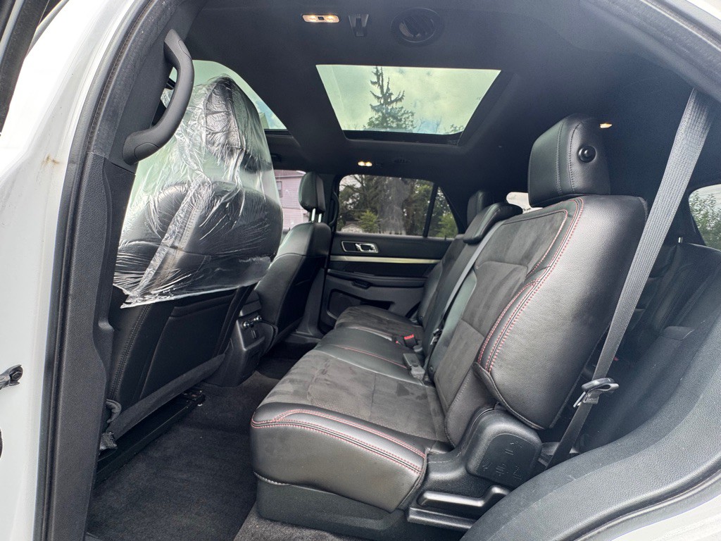 2018 Ford Explorer Image 20