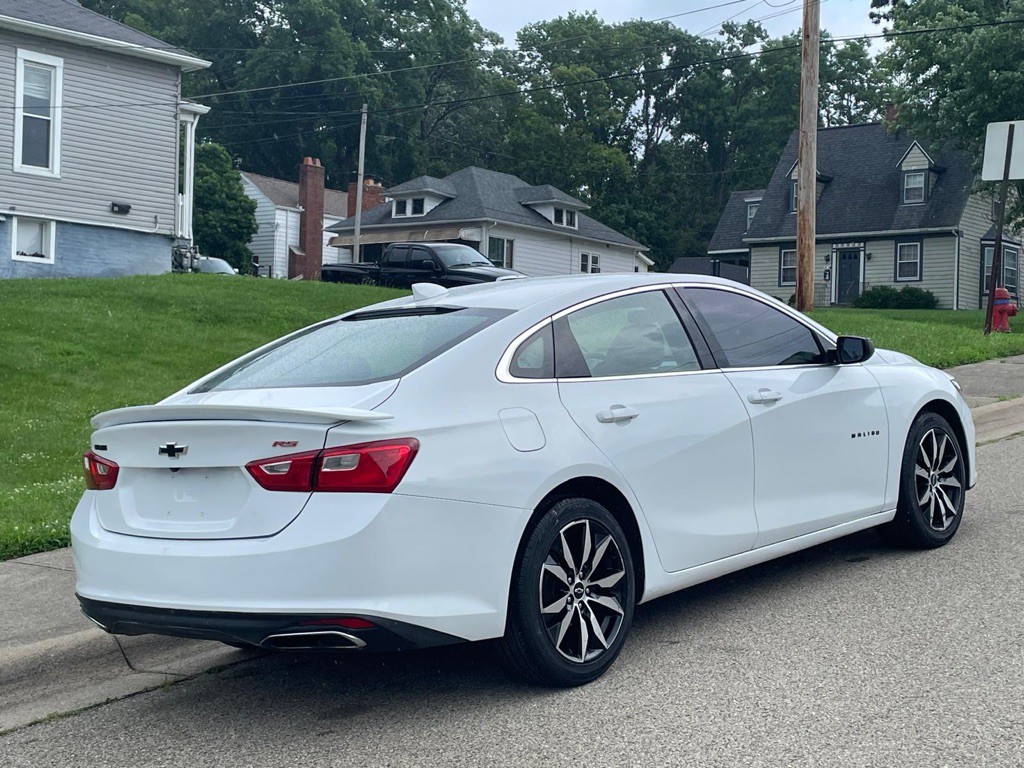 2020 Chevrolet Malibu Image 4