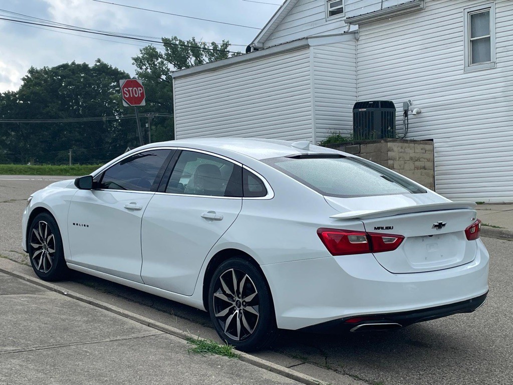 2020 Chevrolet Malibu Image 6