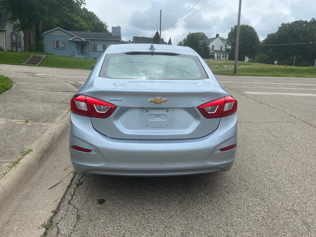 2017 Chevrolet Cruze Image 5