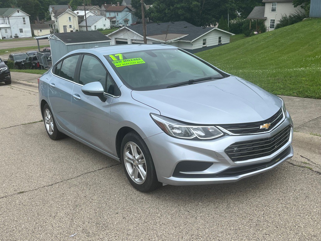 2017 Chevrolet Cruze Image 8