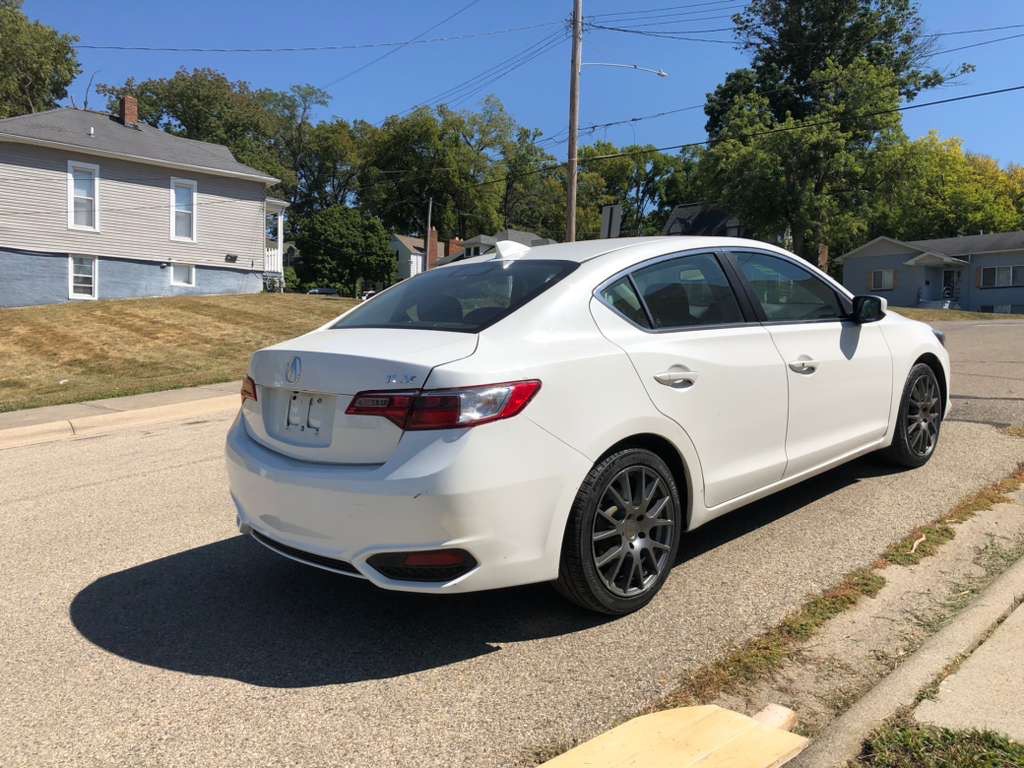 2017 Acura ILX Image 6
