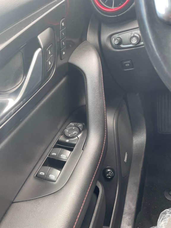 2019 Chevrolet Blazer Image 16