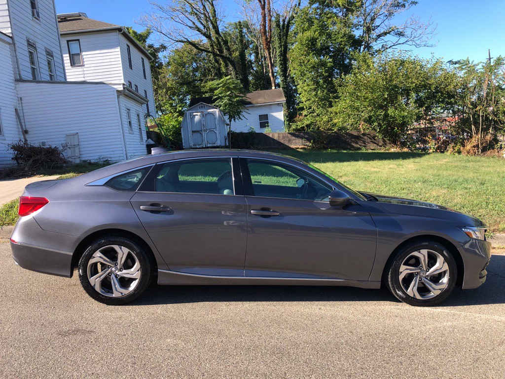 2018 Honda Accord Image 7