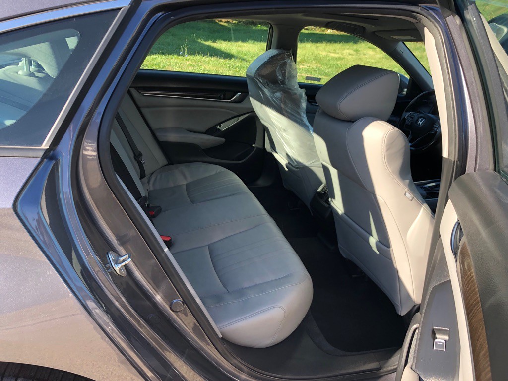 2018 Honda Accord Image 19