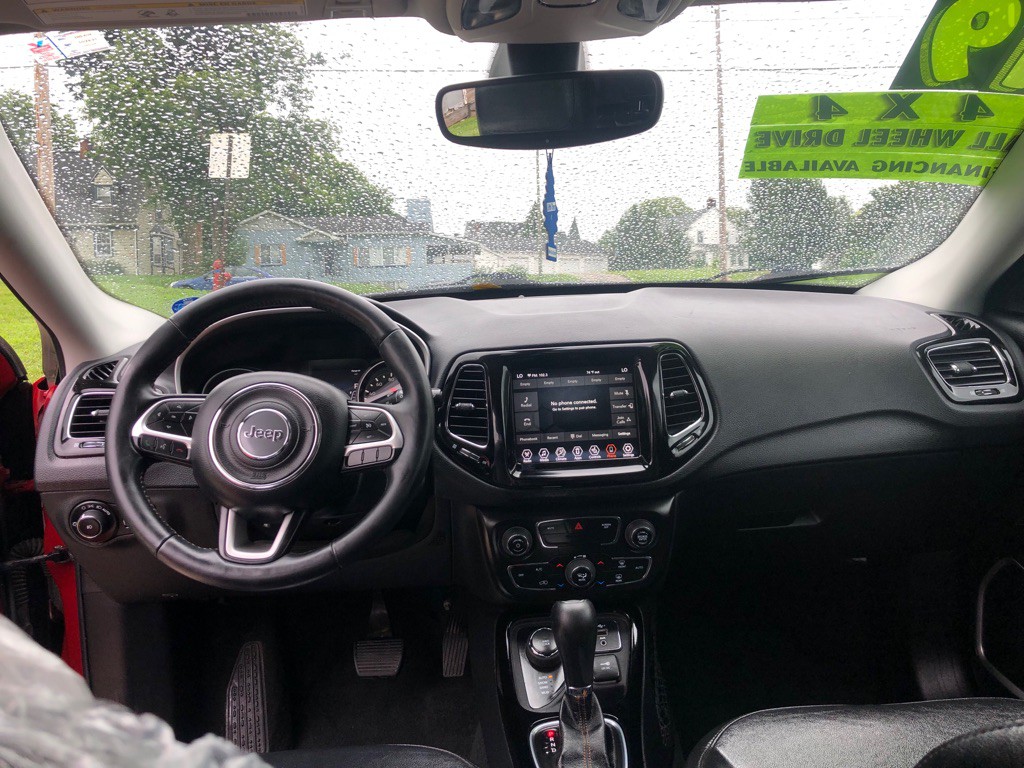 2019 Jeep Compass Image 17
