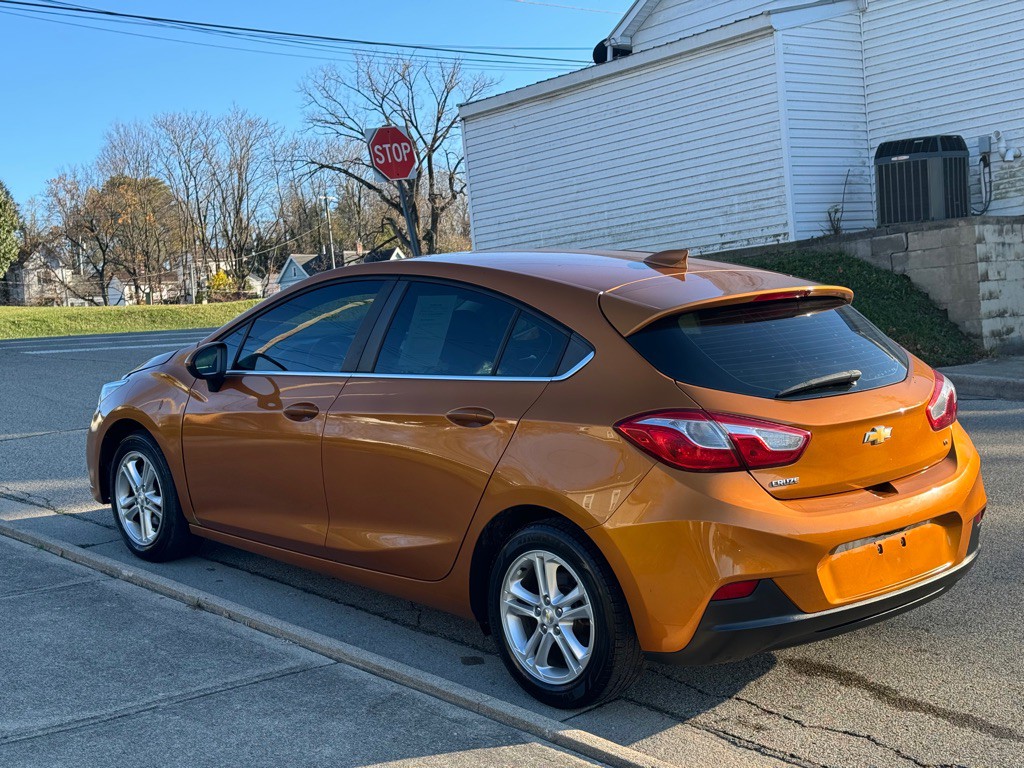 2017 Chevrolet Cruze Image 6