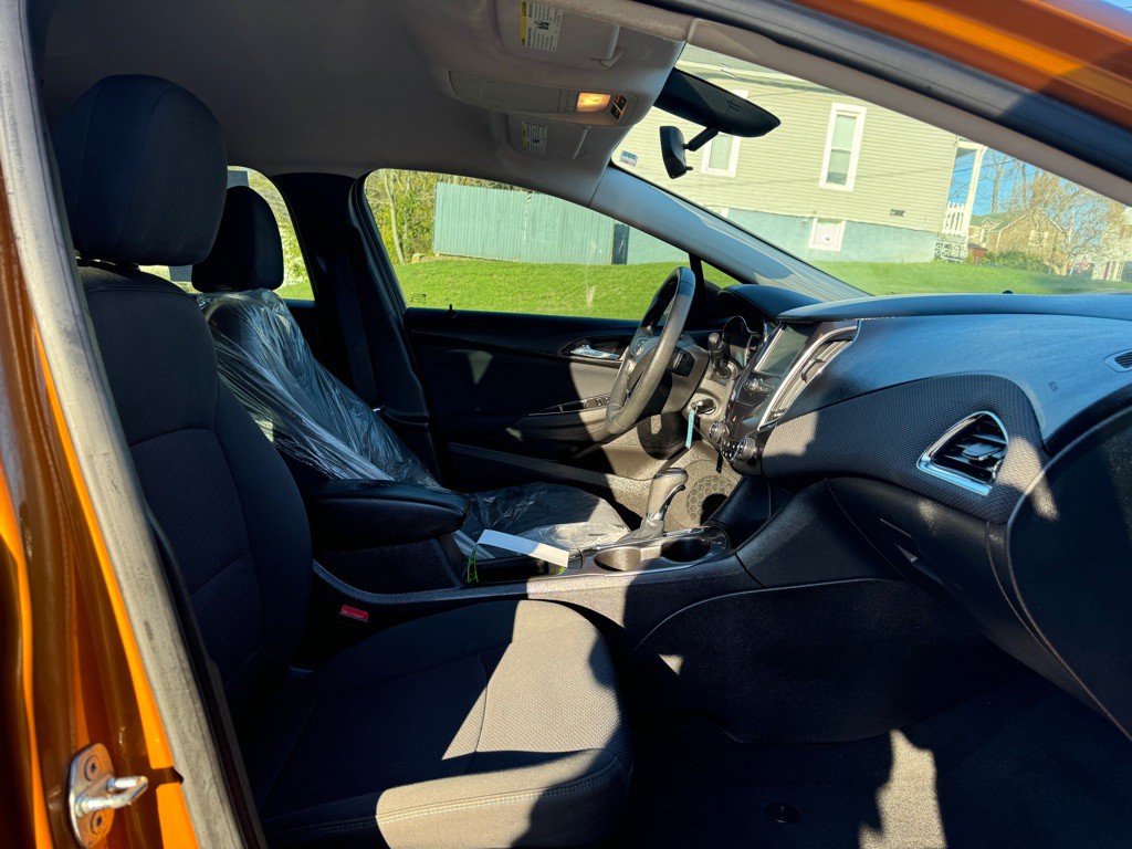 2017 Chevrolet Cruze Image 20