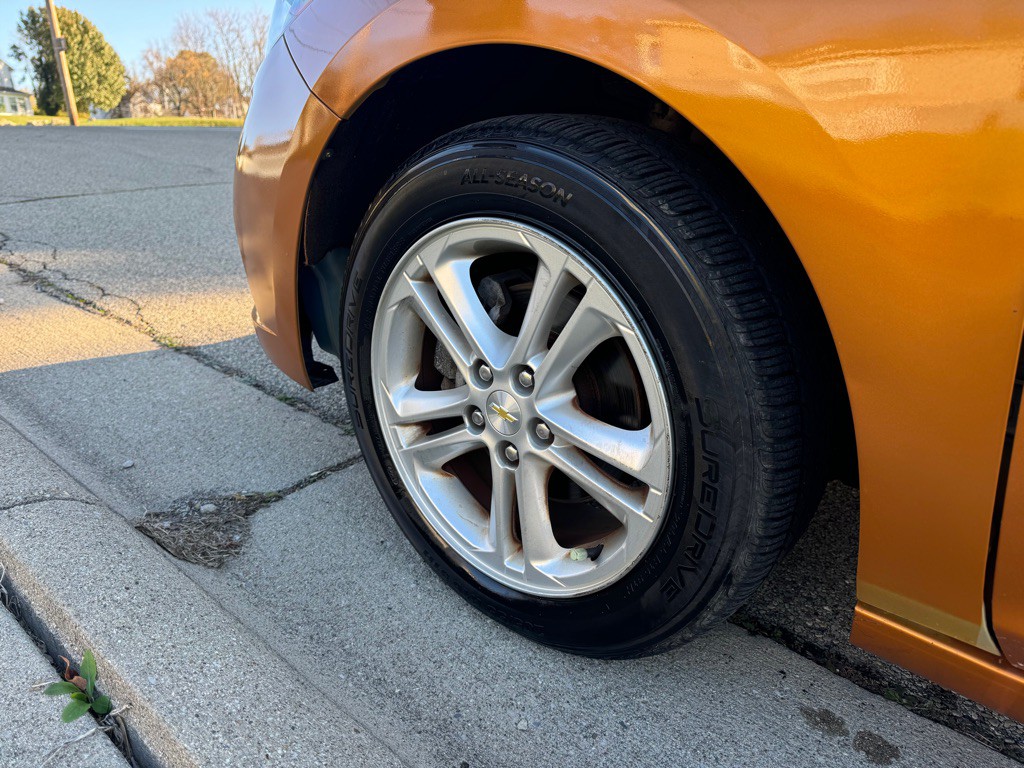 2017 Chevrolet Cruze Image 21