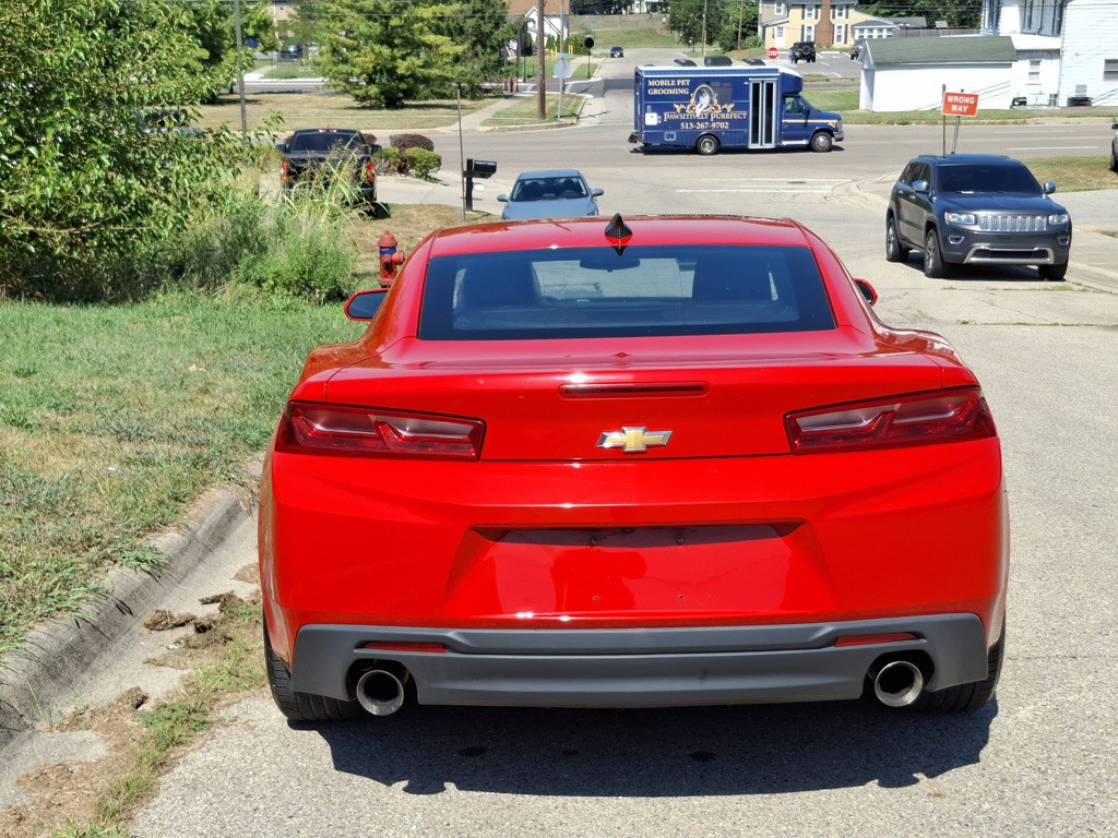 2017 Chevrolet Camaro Image 4
